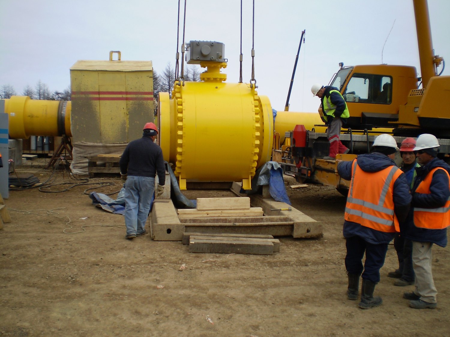 Purchasing Industrial Equipment at Auctions with Financing